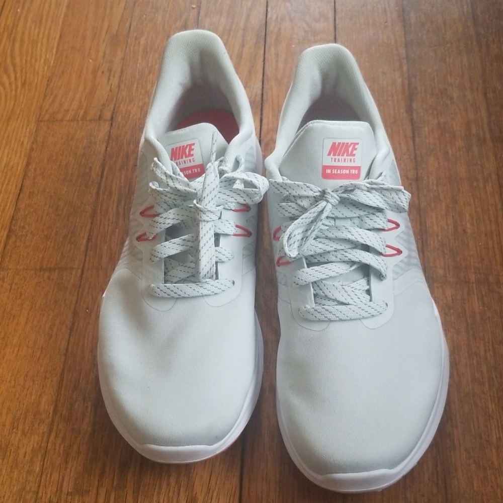 Womens Nike sneakers